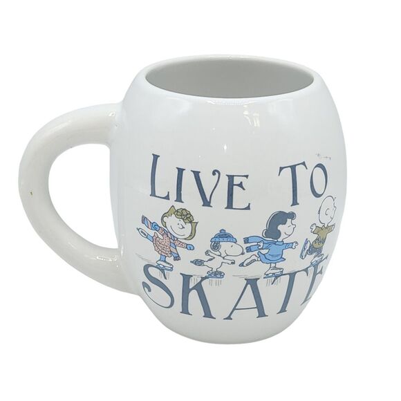 Peanuts Snoopy Set‎ Of 2 Ceramic Coffee Mug Double Sided Winter Themed Design - Picture 10 of 16